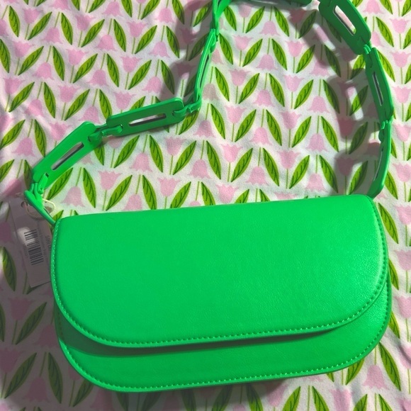 NWT Melie Bianco Neon Green Shoulder Bag with‎ Chunky Chain Strap | Y2K Baguette - Picture 12 of 12